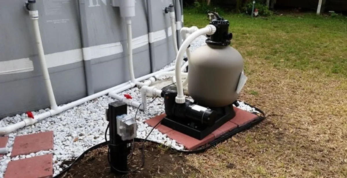 pool pumps service with professionally installed pool pump and filtration system in Fresno, CA
