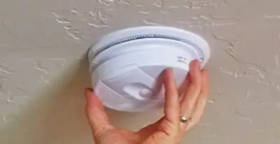 Smoke detector installation service ensuring home safety in Fresno, CA